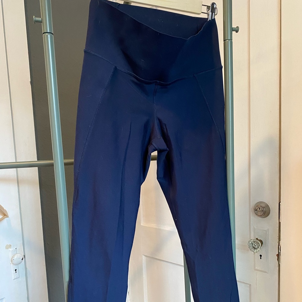 Old Navy Elevate Legging